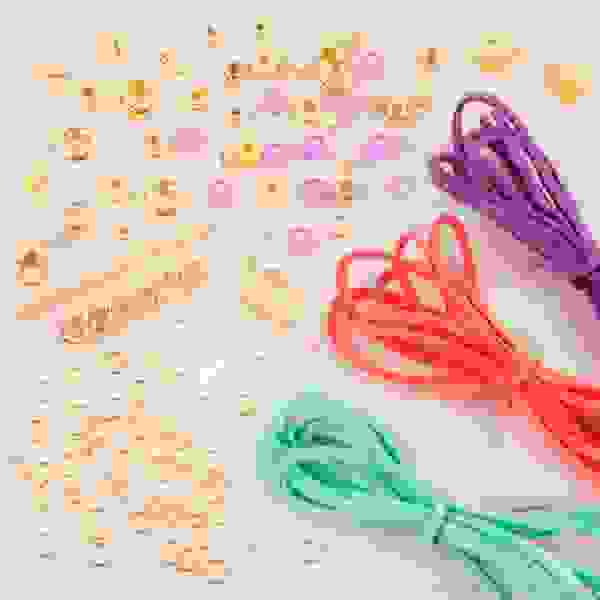 Pulseras con dijes eslabones dorados - Make It Real - Imagen 3