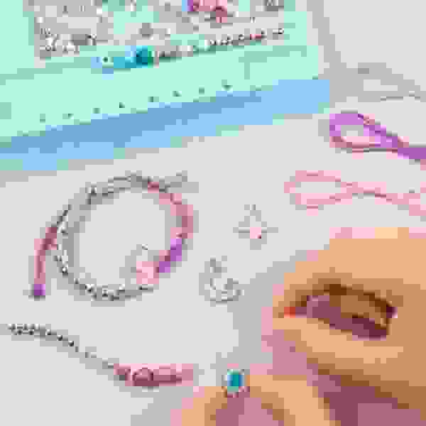 Pulseras con dijes piedras celestiales - Make It Real - Imagen 4