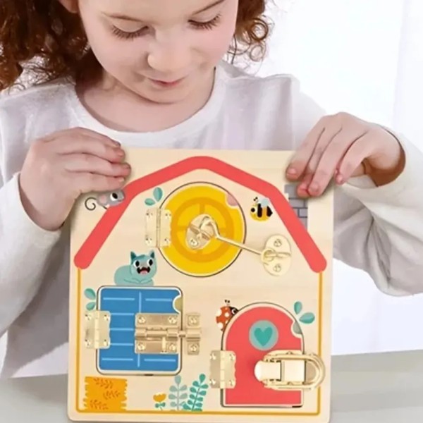 Tablero De Actividades Didáctico En Madera - Tooky Toy - Imagen 4