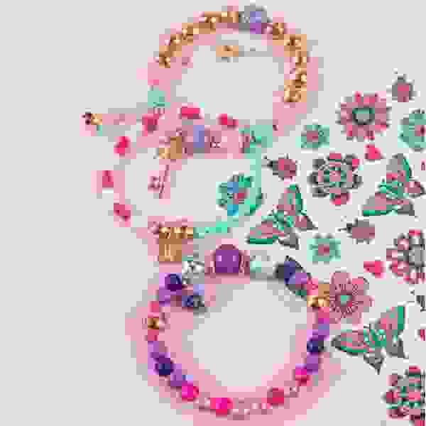 Pulseras con dijes de amuletos - Make It Real - Imagen 2